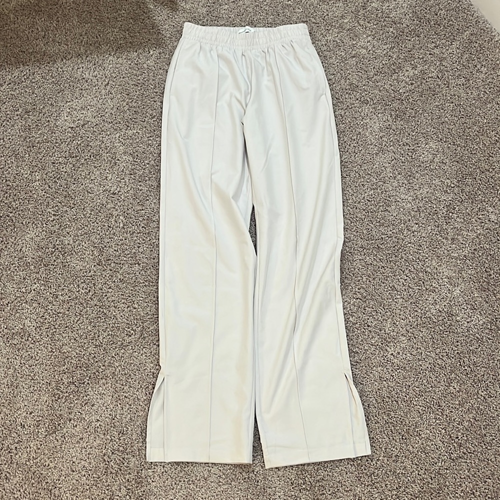 Abercrombie & Fitch Tailored Straight Leg Pant
